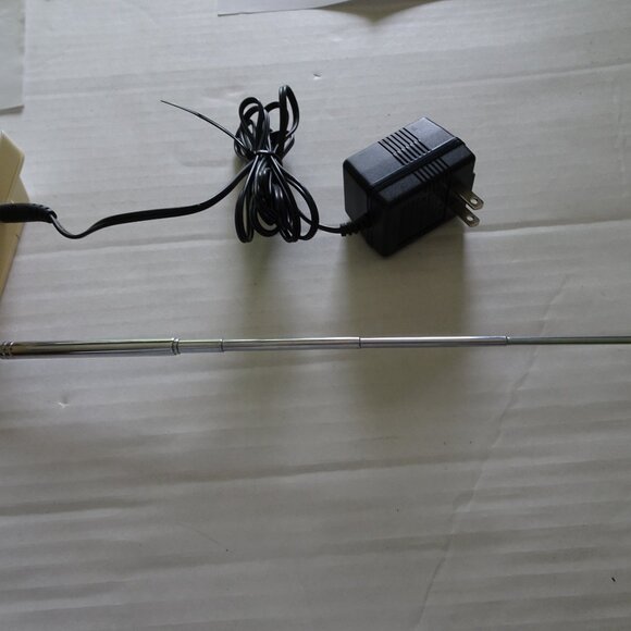 Weather Alert Radio - Midland WR-100 All Hazards NOAA Storm Warning Radio & Manu - Picture 8 of 16